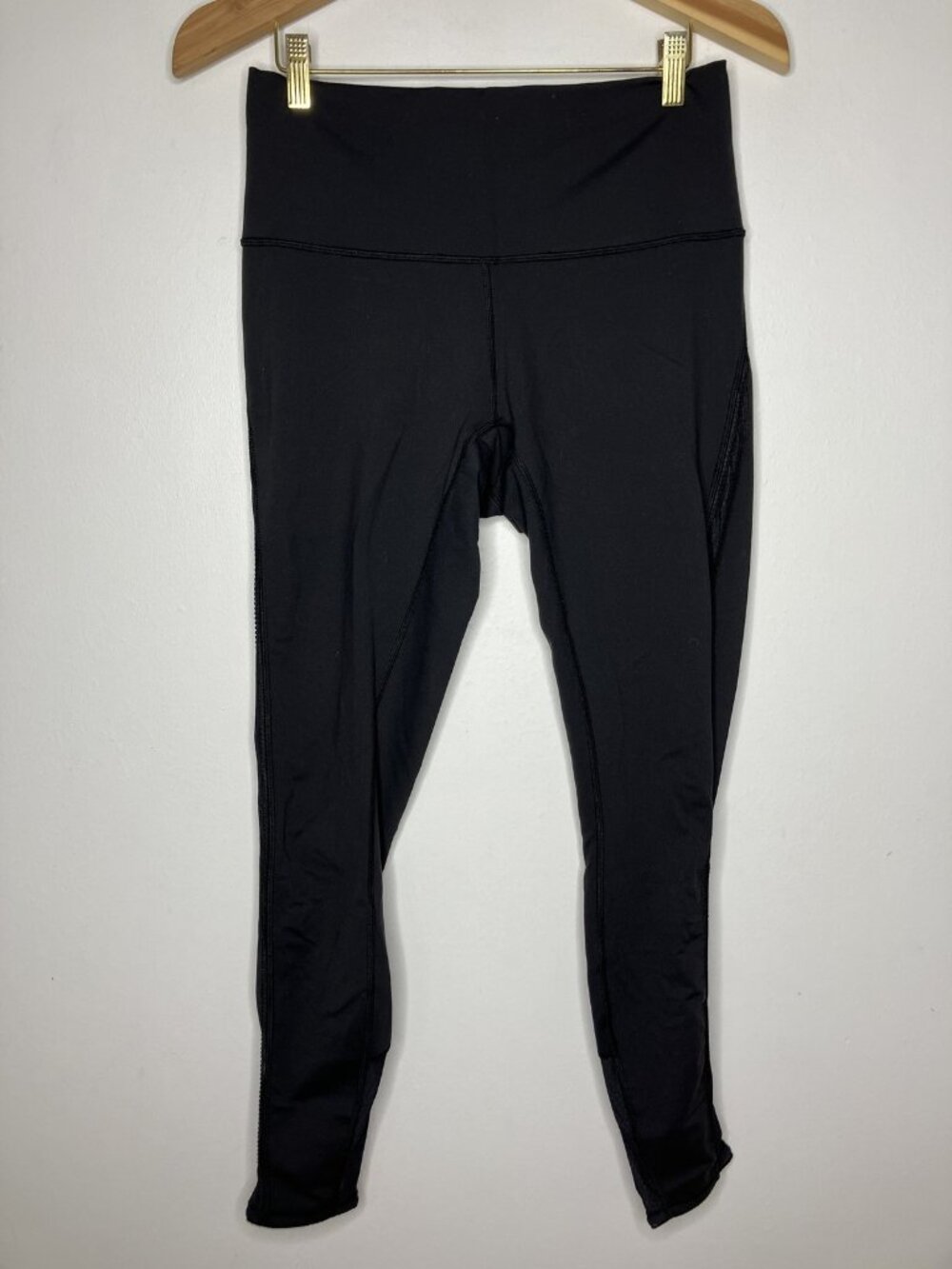 Lululemon Women's Black Leggings Size 8 Yoga Athletic Lace Mesh Panel